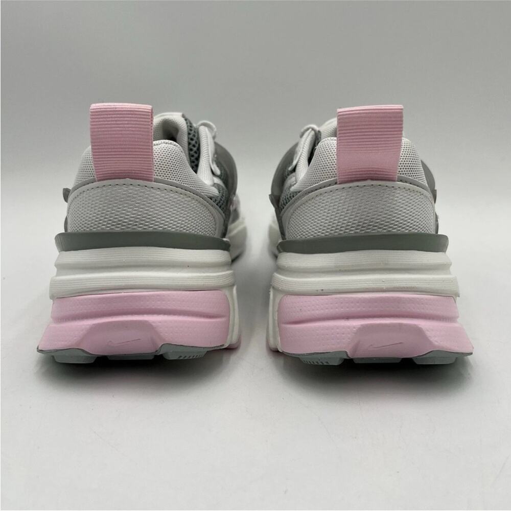Nike V2K Run Light Pumice Pink Foam Running HQ4046 001 Womens Size 12 - Picture 3 of 4